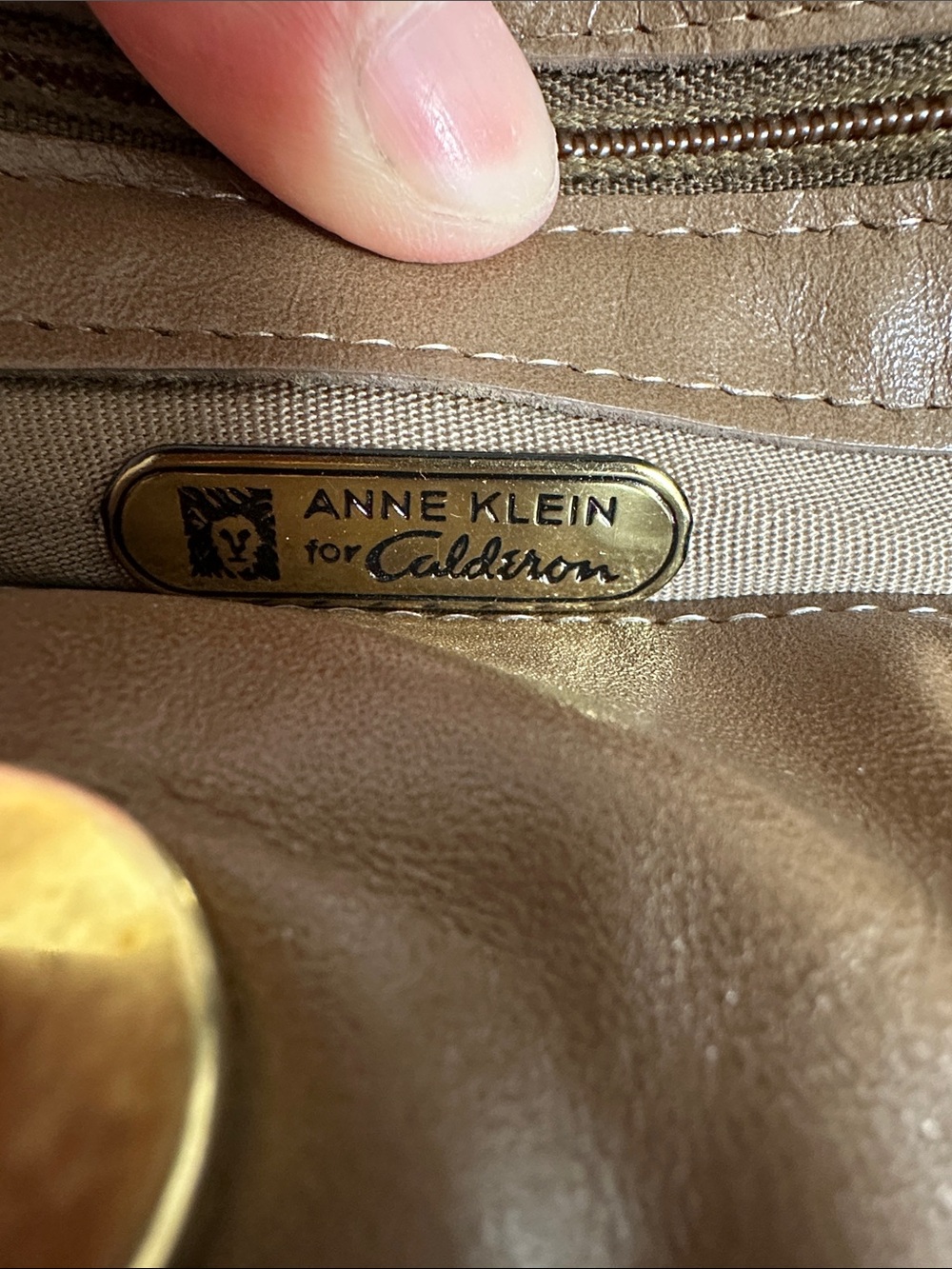 Anne Klein Brown Leather Top-Handle Shoulder Bag with Dark Tortoiseshell Accents - Picture 6 of 13